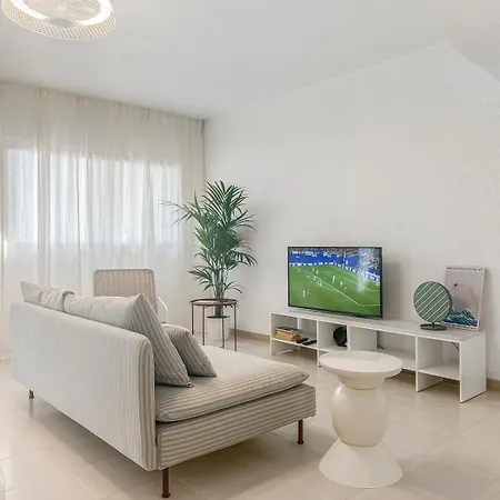 Bright 3 Bdr House In Ocean Views * Alcalá la Real