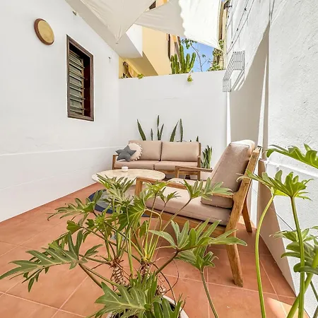 Bright 3 Bdr House In Ocean Views Alcalá la Real