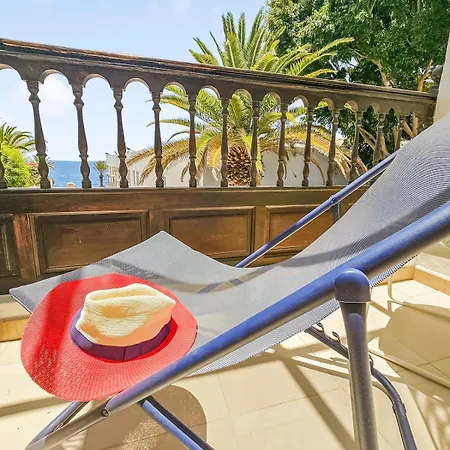 Bright 3 Bdr House In Ocean Views Alcalá la Real