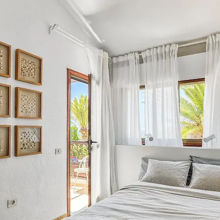 Bright 3 Bdr House In Ocean Views Ferienhaus Alcalá la Real