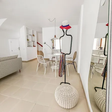 Ferienhaus Bright 3 Bdr House In Ocean Views