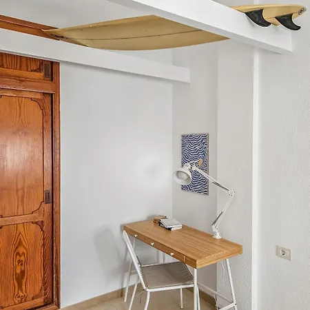 Bright 3 Bdr House In Ocean Views Alcalá la Real